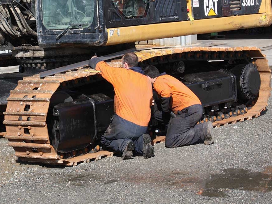 Excavator undercarriage parts